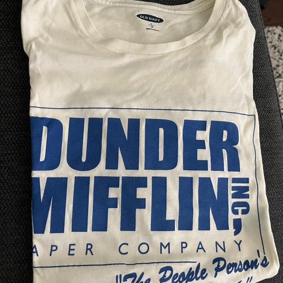 Old navy, Dunder Mifflin (office) t shirt. Men’s large, fits small though - Picture 1 of 1